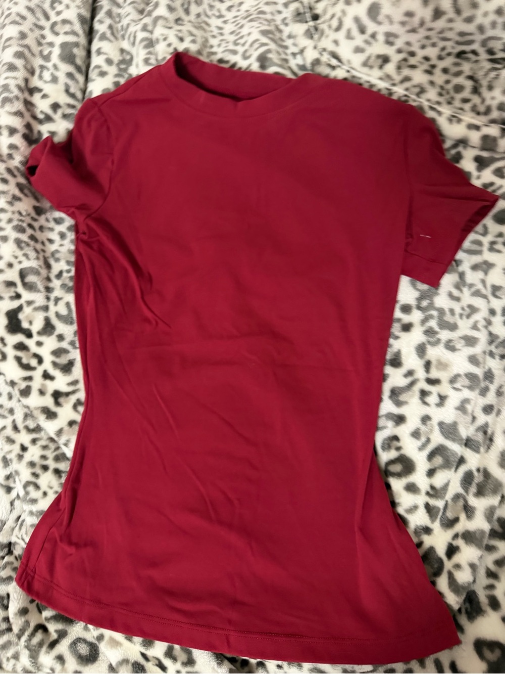 SHEIN Short Sleeve Crewneck Tee - Burgundy